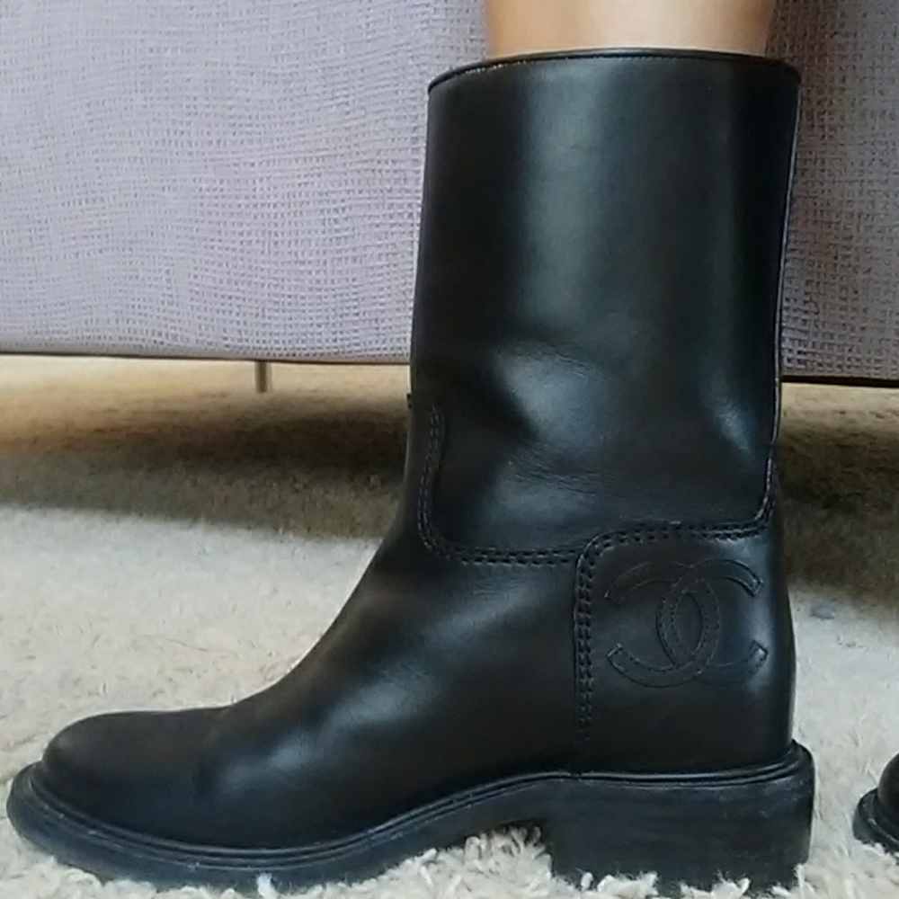 Chanel Mid Calf boots - Picture 1 of 8